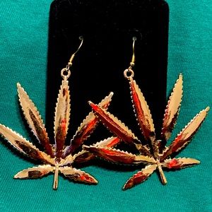 Weed earrings
